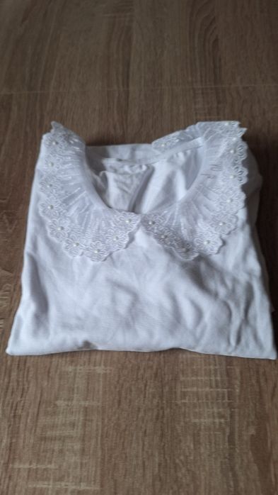 Bluzka biała bawełniana z kołnierzykiem  146/152