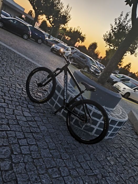 bicicleta whelling