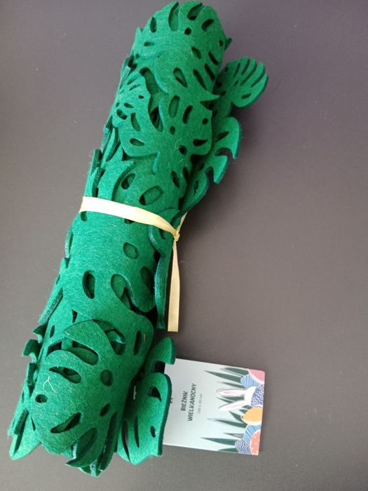 Bieżnik Wielkanoc 100*30