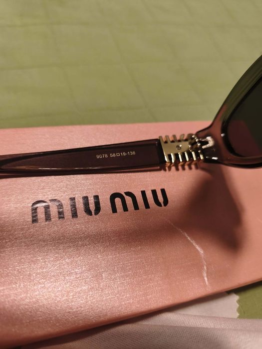Óculos MiuMiu Novos na Caixa