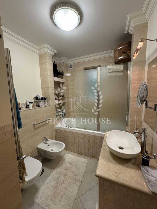 Оренда будинку з басейном Романків Романков генератор закрите містечко