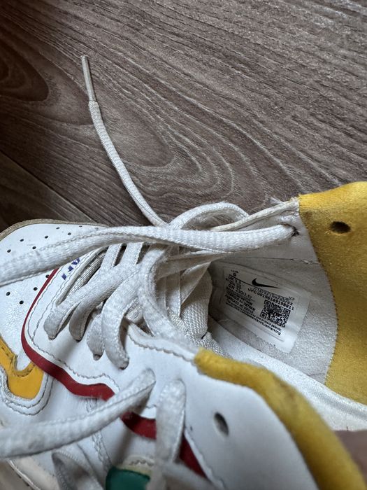Кросівки nike жіночі
