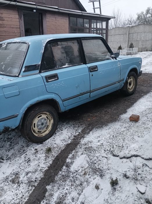 Продам Ваз 2107...