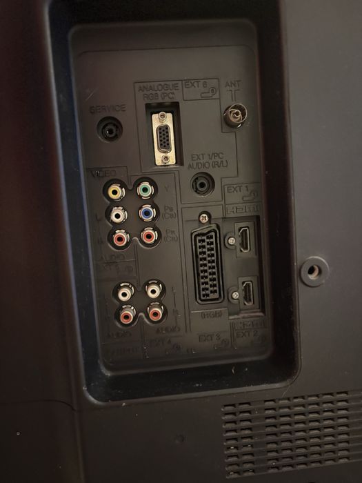 Telewizor sharp 32 cale