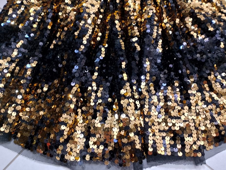 Spódnica dziewczęca w cekiny nowa