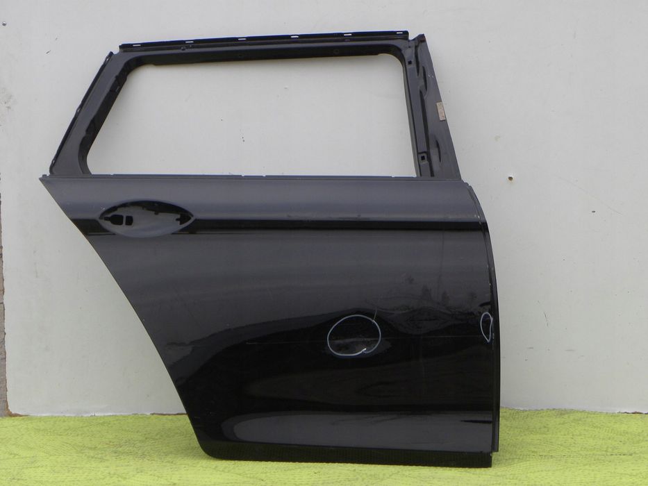 drzwi tył prawe bmw 5 v f10 kombi 10-15 oryginał