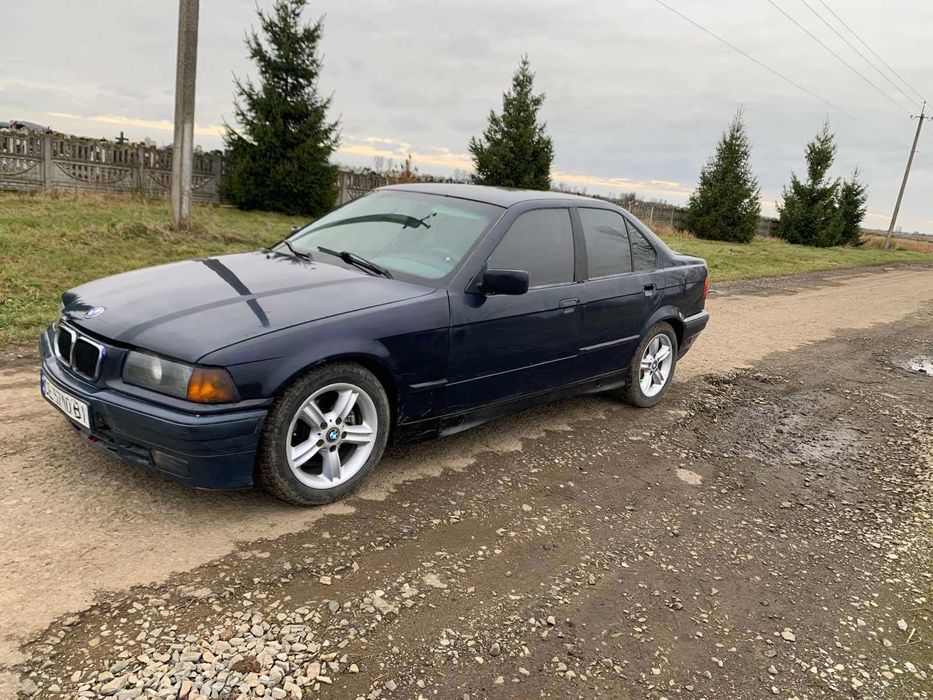 Авто легкових автомобілів