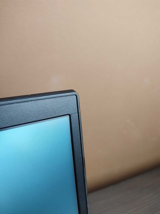 LAPTOP | ThinkPad T15p Gen2 | i7-11800H | GTX 1650 | 32GB 512SSD Win11