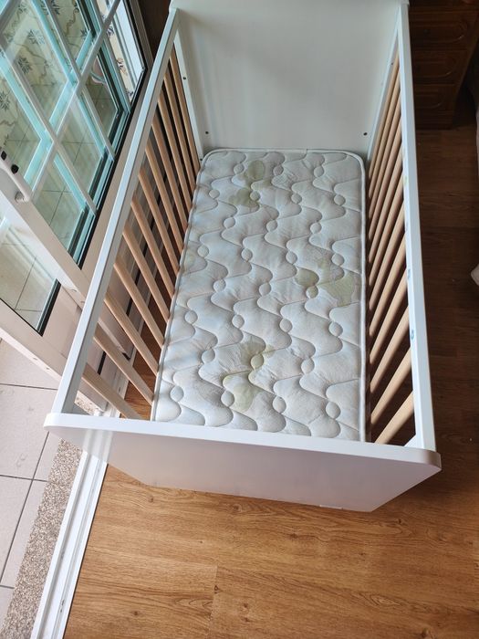 Cama/Berço de Bebé Trama Musa + Colchão | Como Nova