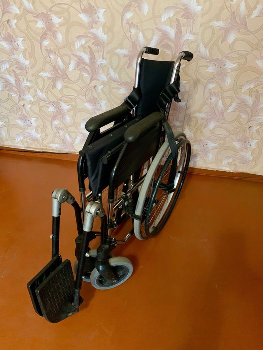 Інвалідний візок Sunrise Medical складний (Іспанія)
