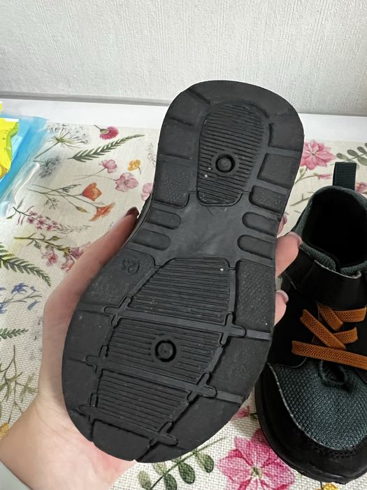 Дитячі кросівки для хлопчика чи дівчинки 25 розмір