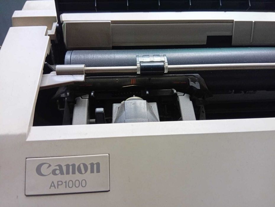 Maquina de escrever Canon AP 1000, usada