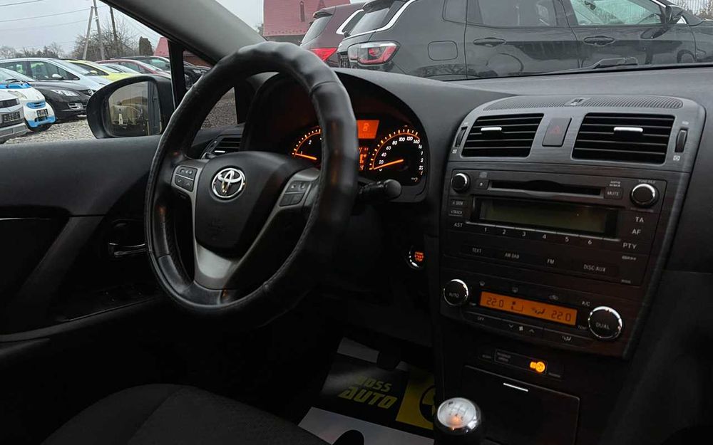 Toyota Avensis 2009