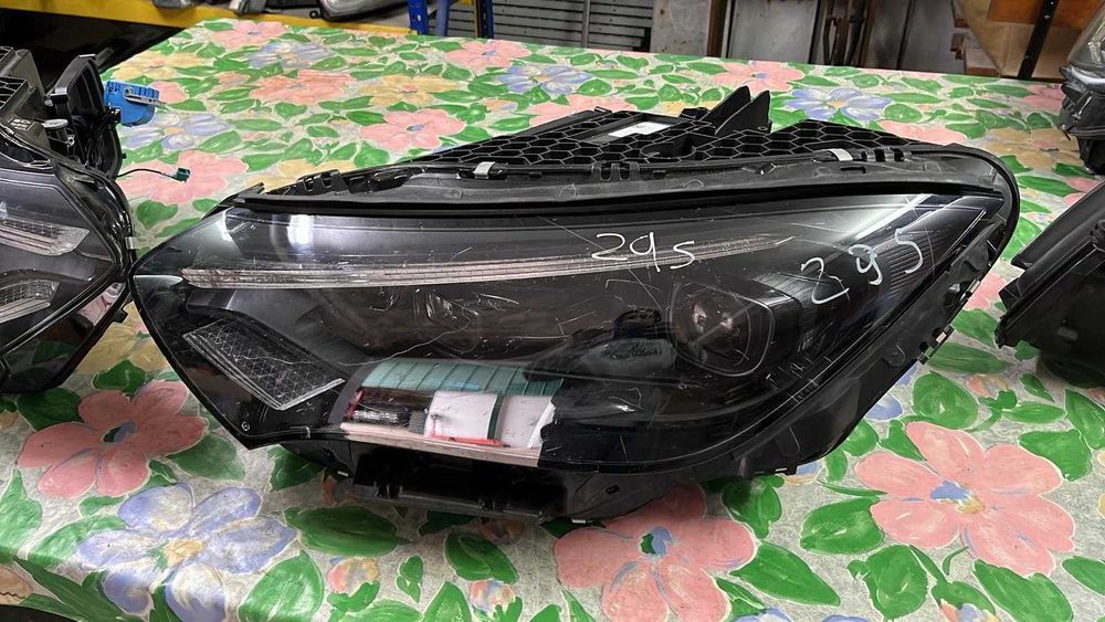 Par Faróis Mercedes EQE W295