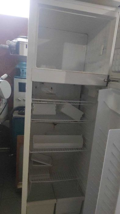 Холодильники вживані