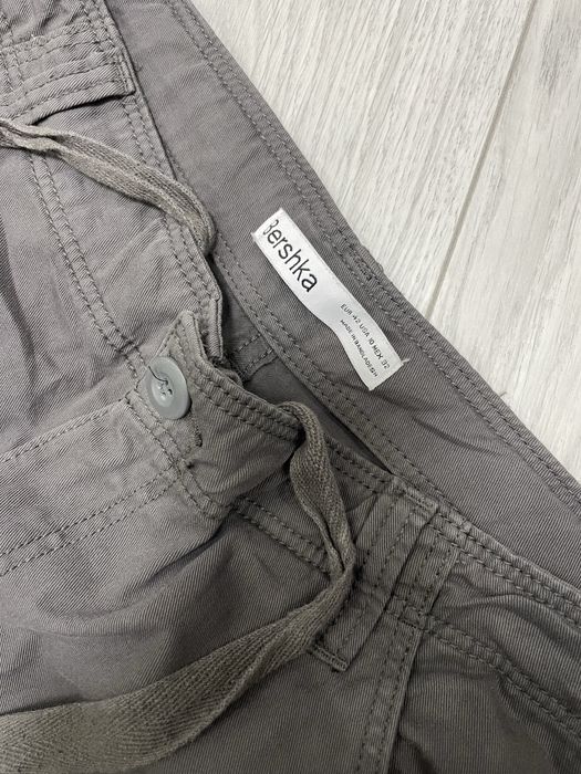 Карго штани Bershka широкі cargo штаны baggy avant garde military