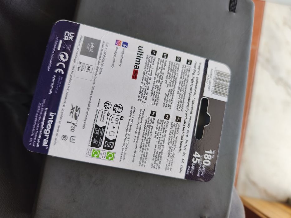 Cartão de memória 64GB425232934330050563