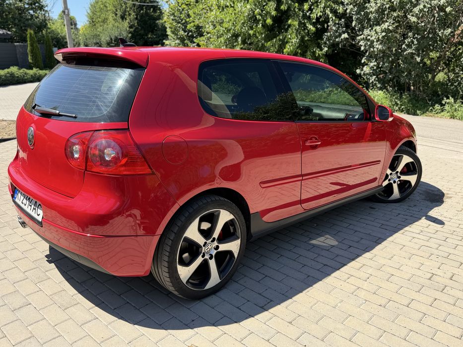 Volkswagen Golf GTI 2.0