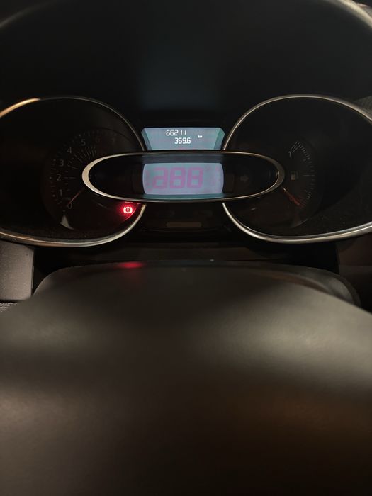 Renault Clio IV 0.9 TCe Bi-Fuel | Nacional | Julho 2017