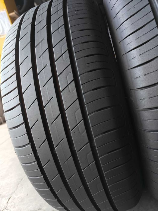 2шт r17 215-55 98W GoodYear EfficientGrip Performance шини літні