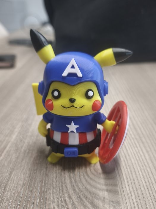 Boneco Pikachu 9cm