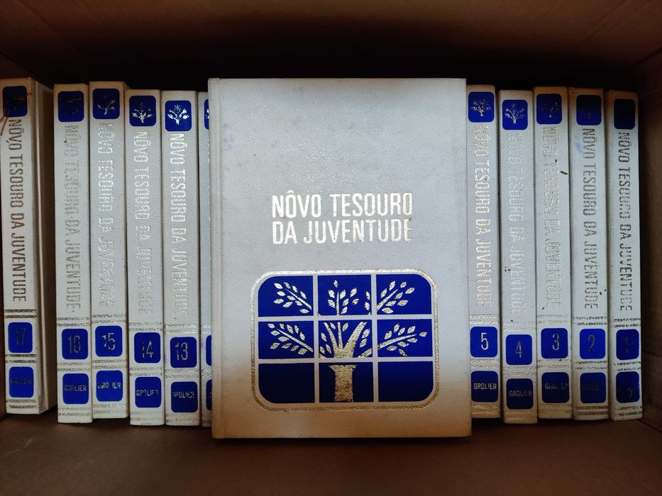 Enciclopédia 18 volumes