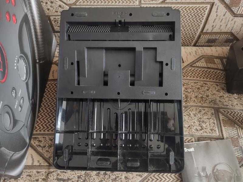 Игровой руль Trust GXT 288 Racing Wheel PC/PS3