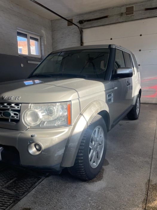 В гарному стані. Рідний пробіг 135 т. км. Два комплекти гуми. Зроблено повне ТО. 
Не під розмітнення. Не під облік на військового!
На дзвінки не відповідаю!
Прохання писати!