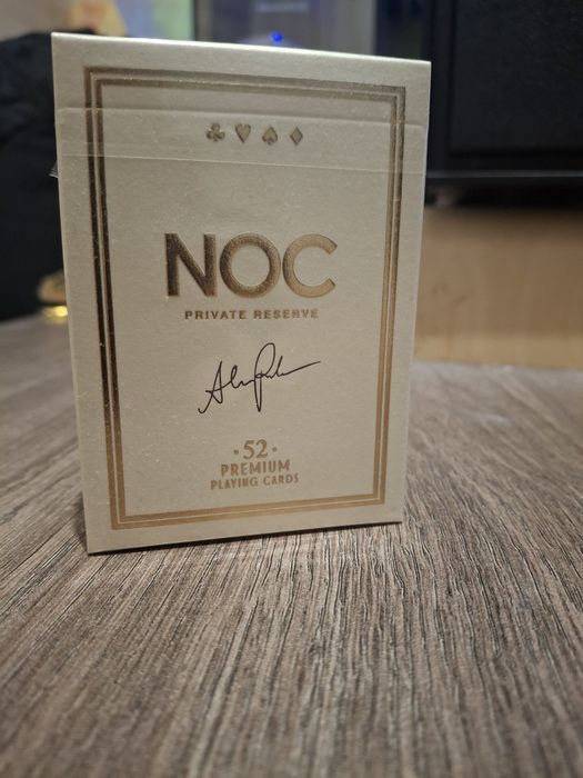 Карты игральные коллекционные NOC privat reserve