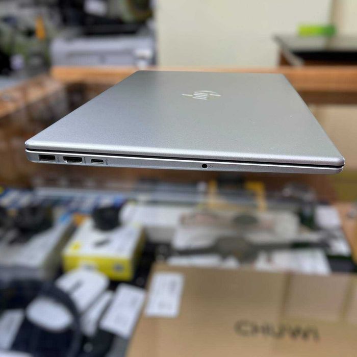 Ноутбук HP 15-fc0093dx/ 15.6" Full HD/ Ryzen 5  - 7520U/ 16 GB ОЗУ