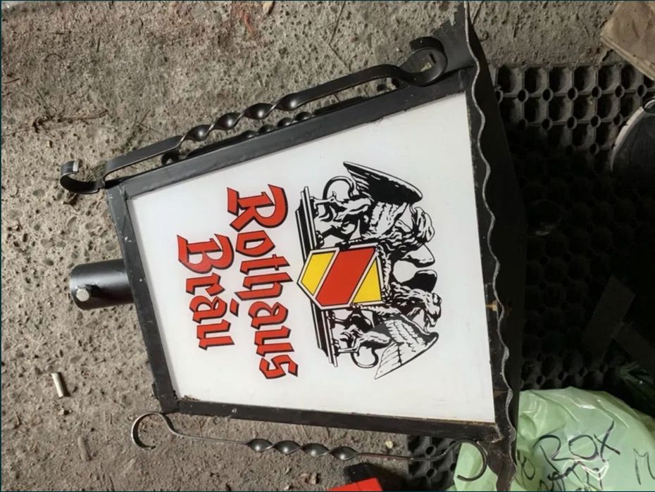 lampa barowa reklama podświetlana  do baru pubu