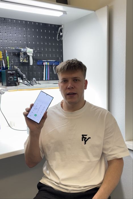 Ремонт телефону samsung pixel xiaomi і так далі