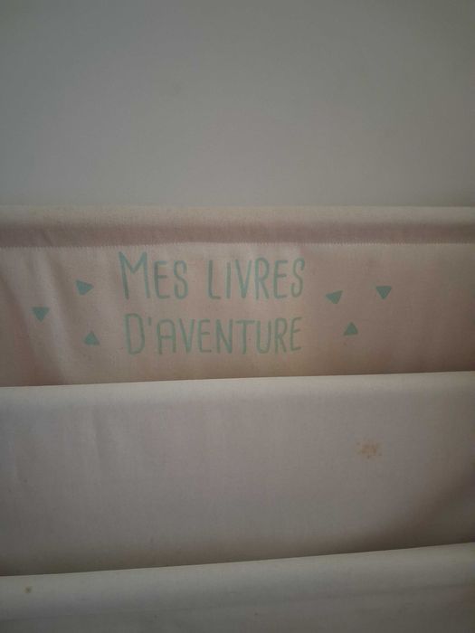 Estante livros para bébes