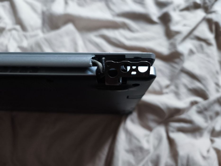 Acer Aspire 3 i5 1135g7 4gb ram wlutowane A315-58G-56DW