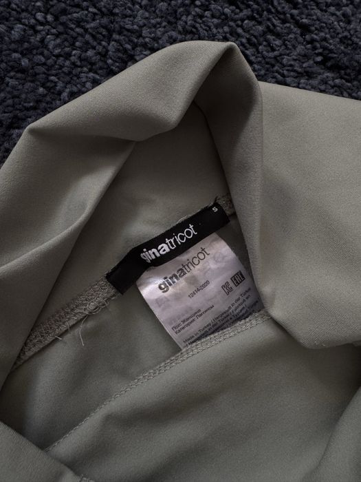 Pistacjowe legginsy gina tricot S