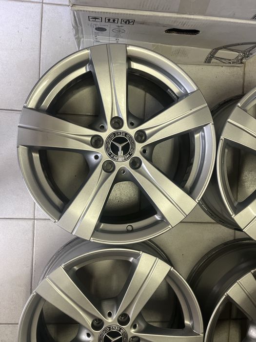 Jantes 17” 5x112 Originais Mercedes classe C 206 2+2