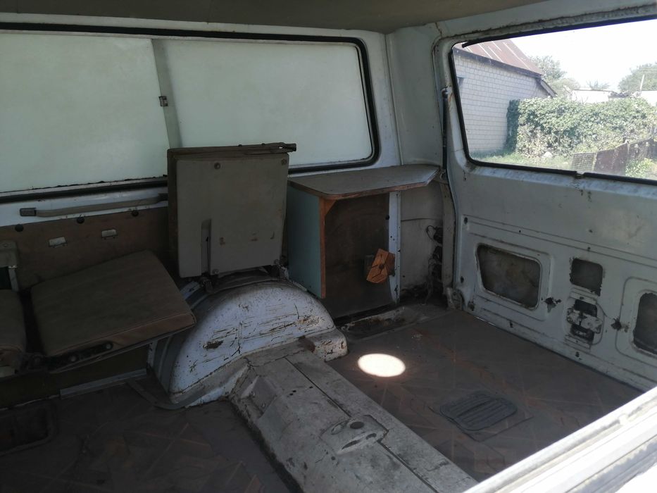 Продам автомобіль Раф