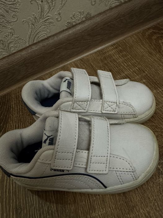 Puma Rickie Classic V