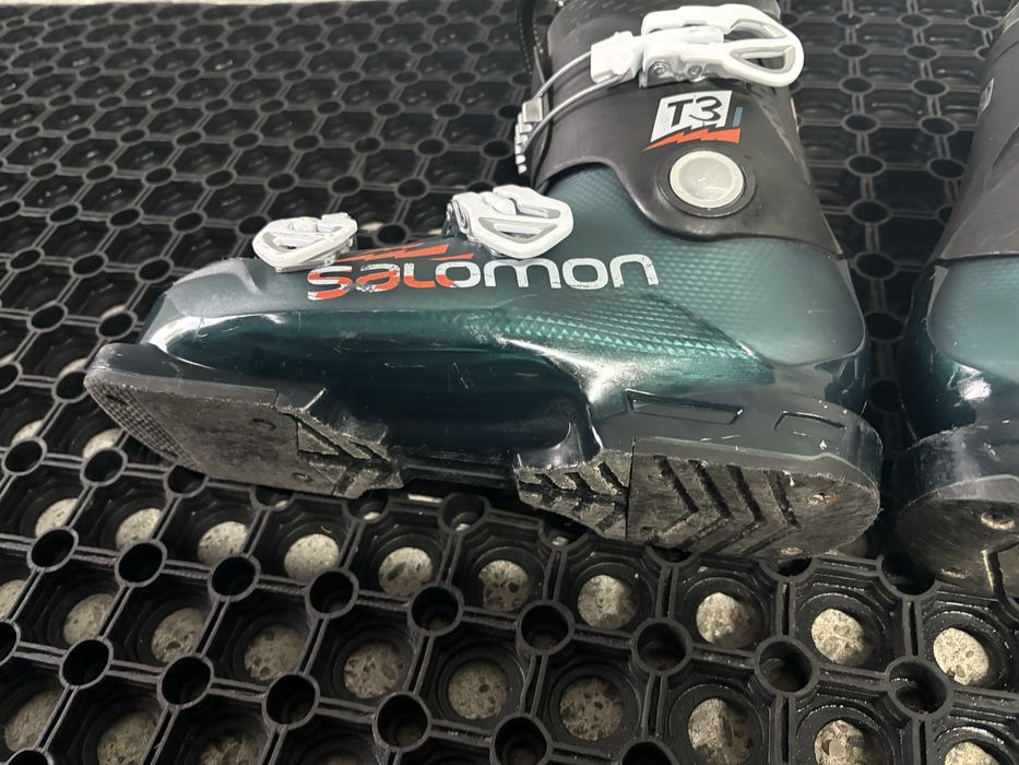 Buty narciarskie Salomon T3 - 24.0 / 24.5  EUR 38