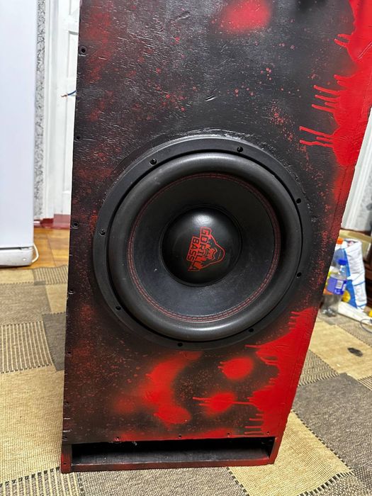 Продам саб Kicx Gorilla Bass E12