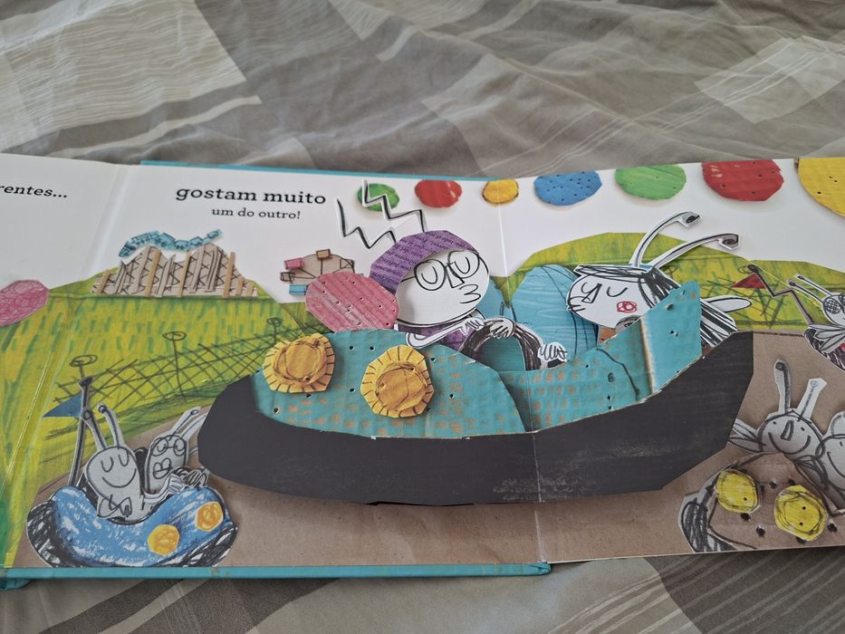 Livro infantil: Gosto de ti (quase sempre) pop up