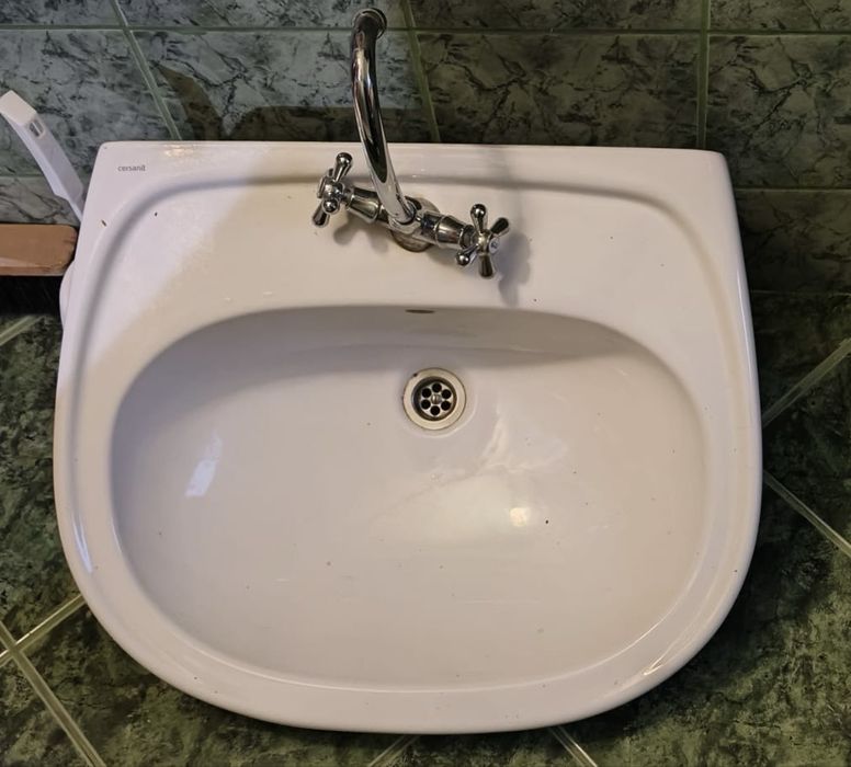 Umywalka wpuszczana w blat