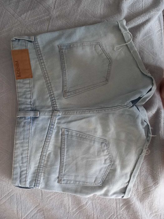Damskie szorty rozmiar 32 H&M