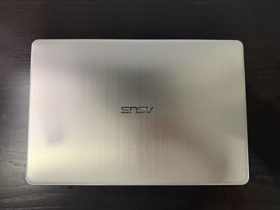 Asus Vivobook S i7 8th gen
