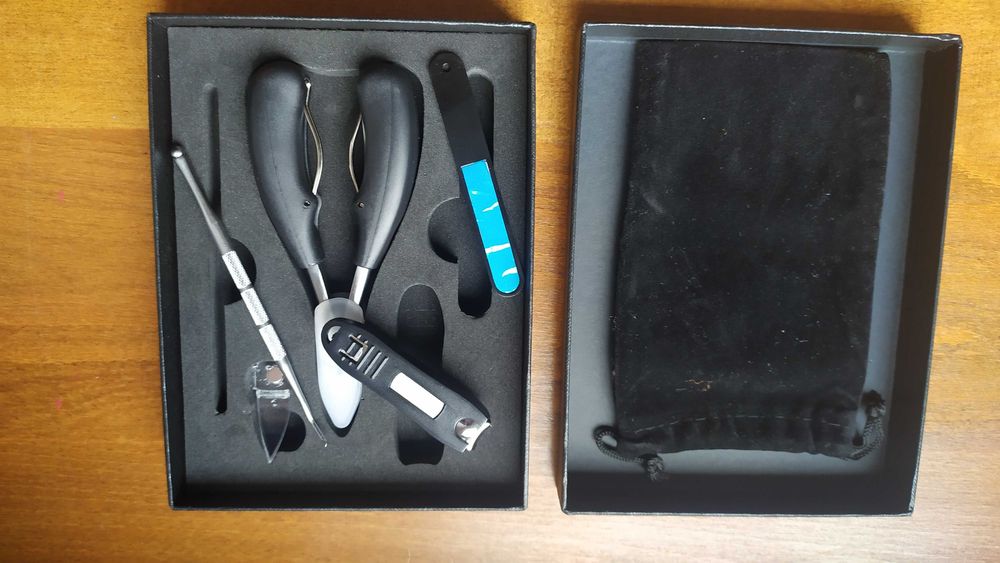 Zestaw do manicure nieużywany
