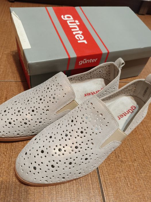 Туфлі літні бежеві 40 розмір з перфорацією б/в