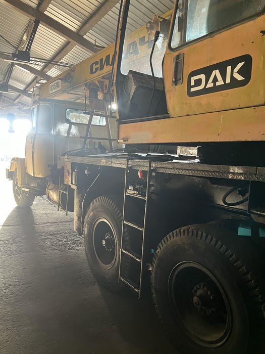 Автокран силач 25 т