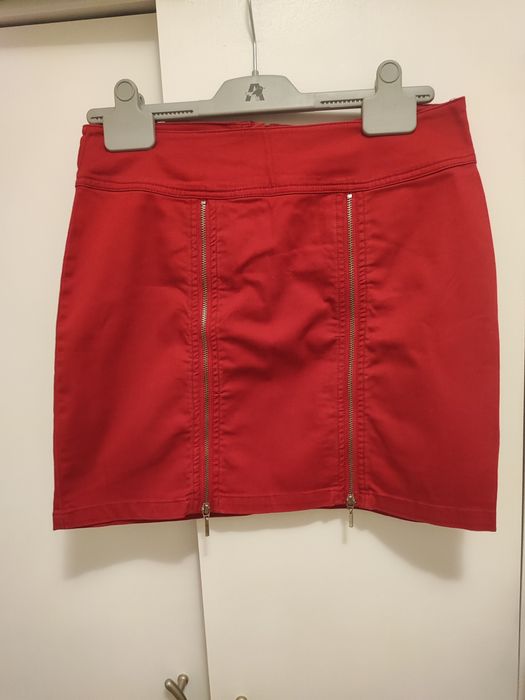 Czerwona spódnica Moodo S