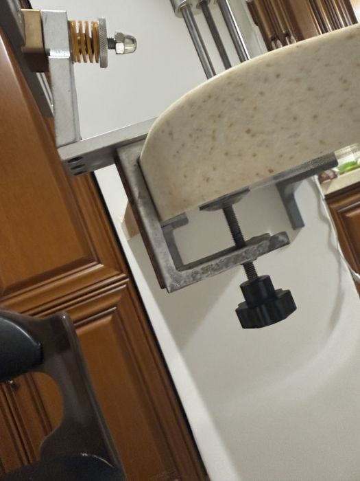 Точилка для ножів