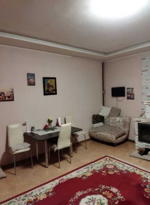 Продам 2-х этажный дом с ремонтом на Слободке